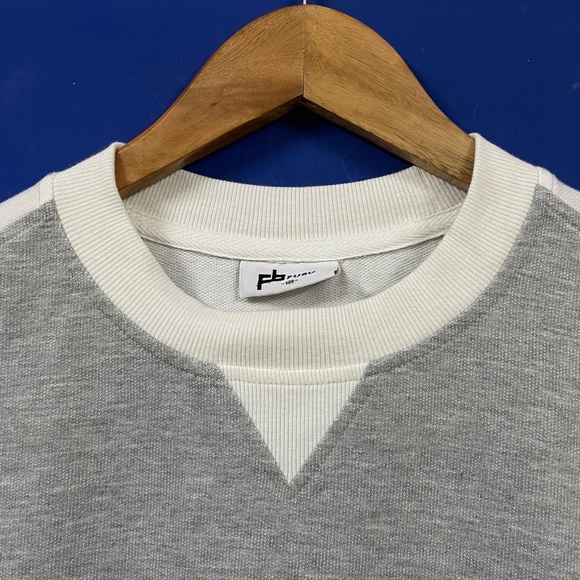 FUBU GREY & WHITE KOREAN CREW NECK T-SHIRT FOR MEN’S & WOMEN’S - Picture 3 of 6